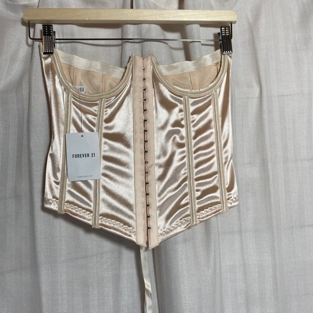 Forever 21 Champagne Satin‎ Corset Top Lace Up Boned Ribbed M NWT Coquette Club
